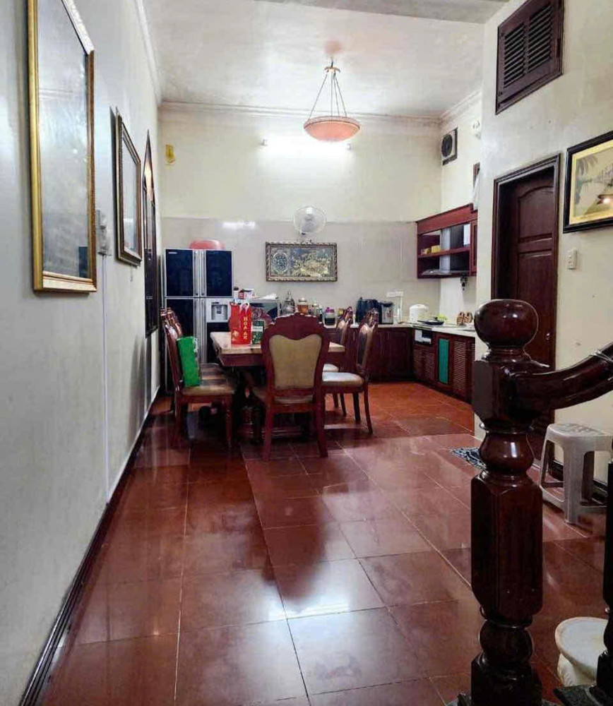 BÁN NHÀ PHỐ NGUYỄN VĂN HUYÊN, NHÀ DÂN XÂY, LÔ GÓC, GẦN PHỐ - 5T, 70M2, 15.5 TỶ