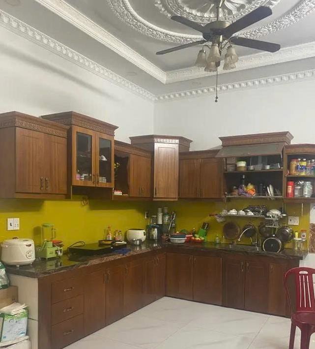 NHÀ VIP - BÌNH HƯNG HÒA A -  BÌNH TÂN - HXH - 4X18,5M - 4 TẦNG - NHỈNH 6 TỶ