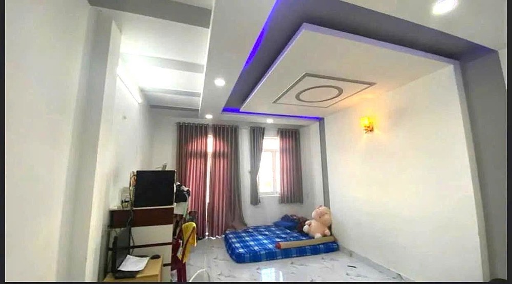 NHÀ VIP - BÌNH HƯNG HÒA A -  BÌNH TÂN - HXH - 4X18,5M - 4 TẦNG - NHỈNH 6 TỶ