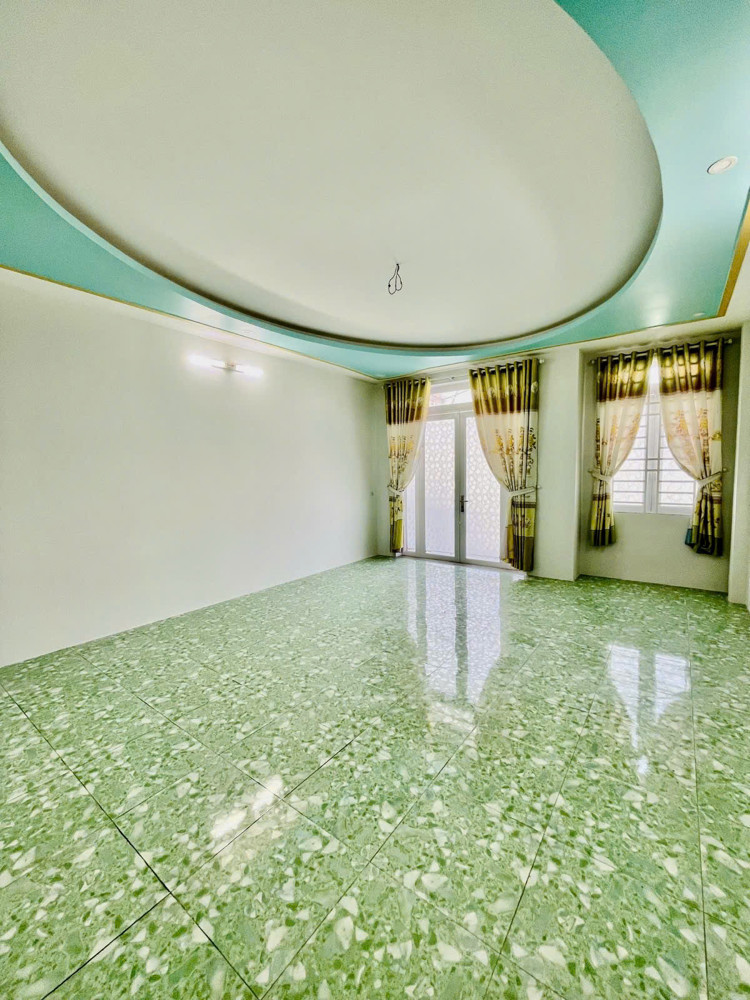 BÁN NHÀ 2 TẦNG 5 x 14M TÂN CHÁNH HIỆP, Q12 – SHR – GẦN TÔ KÝ – GIÁ CHỈ 4.68 TỶ TL SÁT GÒ VẤP HẺM XE