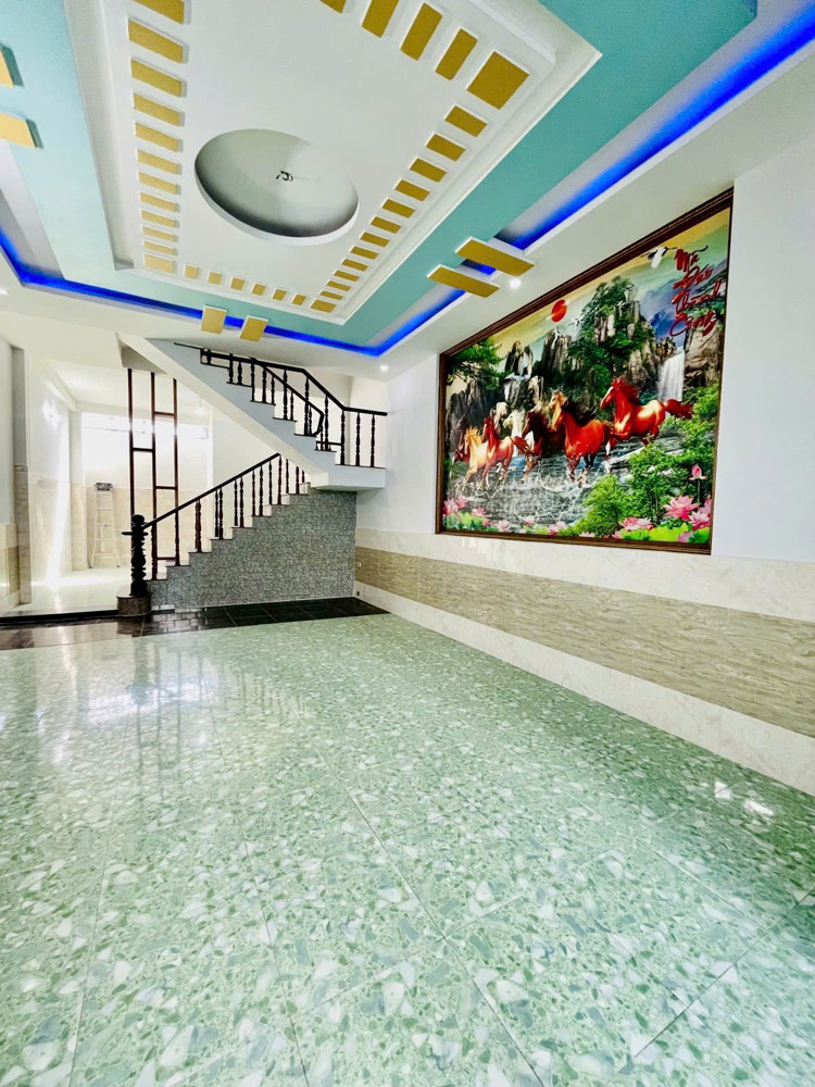 BÁN NHÀ 2 TẦNG 5 x 14M TÂN CHÁNH HIỆP, Q12 – SHR – GẦN TÔ KÝ – GIÁ CHỈ 4.68 TỶ TL SÁT GÒ VẤP HẺM XE