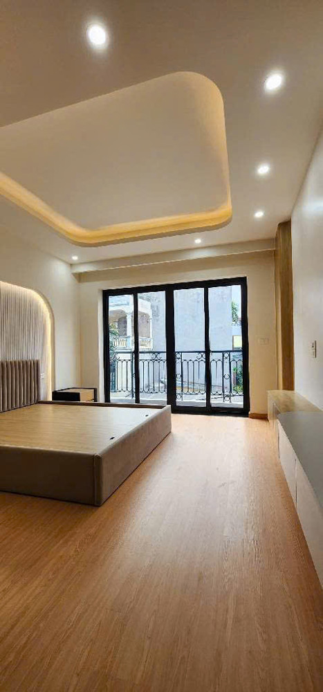 🏡 NHÀ ĐẸP NGỌC LÂM – Ô TÔ ĐỖ CỬA – GẦN MIPEC & PHỐ ẨM THỰC,