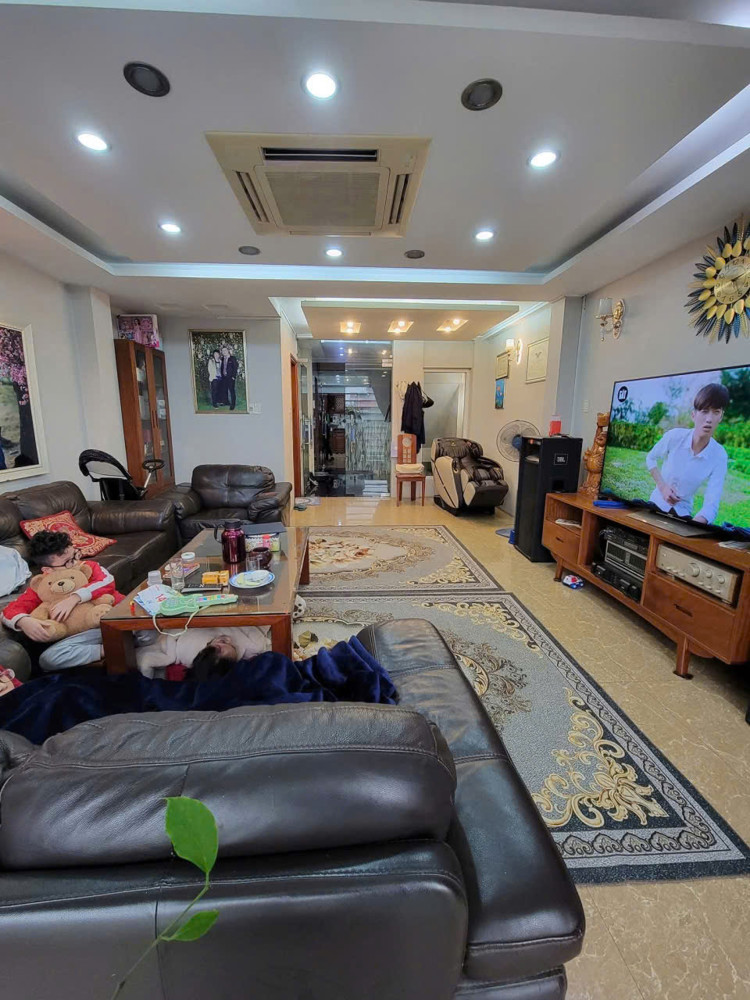 Bán nhà Mặt Phố Tố Hữu 8 tầng mt 5 m vỉa hè 8m kinh doanh 4 làn xe cho thuê 80 tr/tháng