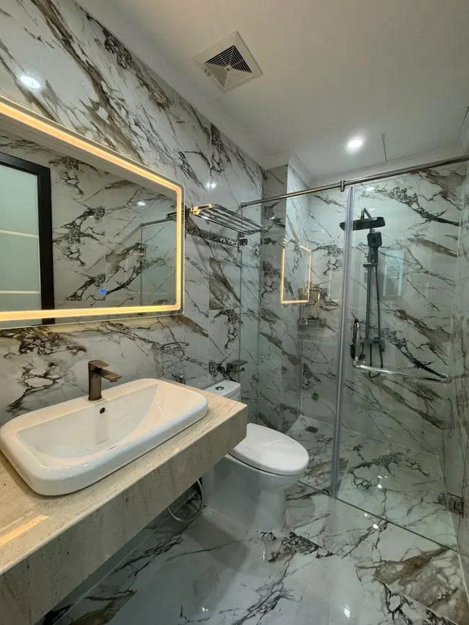 BÁN NHÀ QUANG TRUNG - HÀ ĐÔNG (NGAY LÊ TRỌNG TẤN) - 33M X 5 TẦNG , GIÁ NHỈNH 9 TỶ - Ô TÔ ĐỖ CỬA 