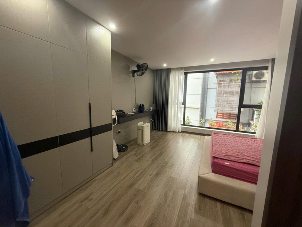 Bán nhà Nguyễn Văn Linh 42m 7 tầng MT5m  thang máy ô tô tránh hơn 14 tỷ