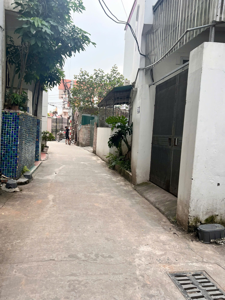 Chính chủ bán 34 m2 đất Trâu Quỳ, đường ô tô, giá chỉ 4.3 tỷ