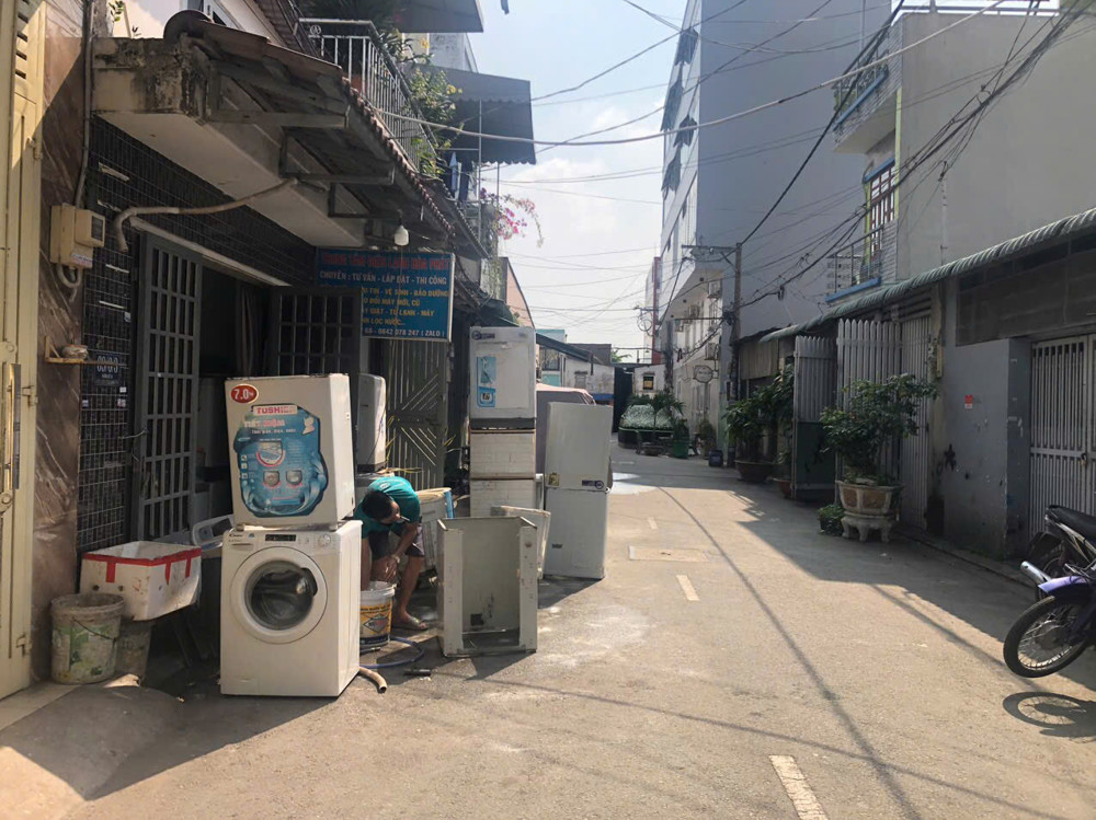 Cho thuê nhà hẻm 8m Đường Số 18, Bình Hưng Hòa, Bình Tân, 4 x 17m, 6 triệu