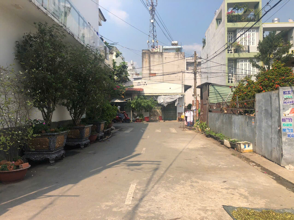 Cho thuê nhà hẻm 8m Đường Số 18, Bình Hưng Hòa, Bình Tân, 4 x 17m, 6 triệu