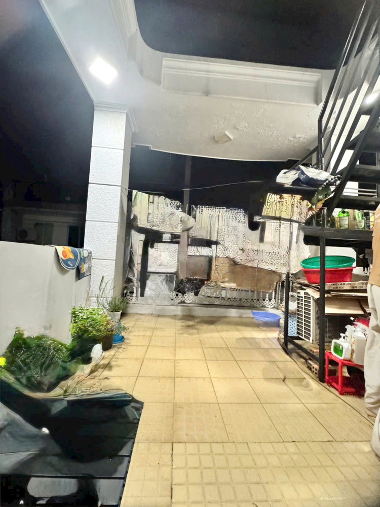 Bán 2 lầu ST hẻm 154 Âu Dương Lân P.Chánh Hưng P3Q8