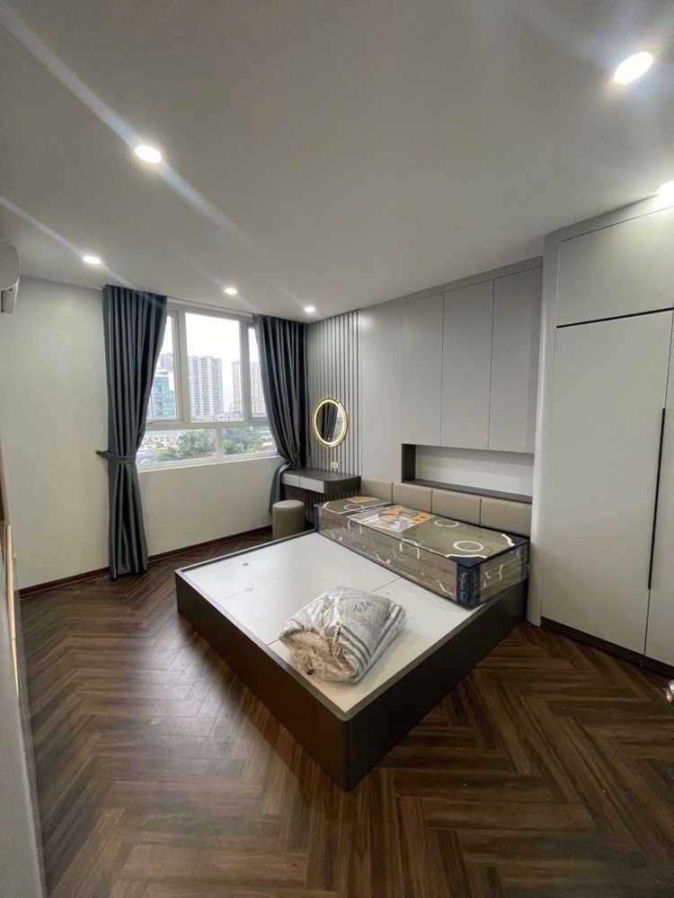 CC VINACONEX KHUẤT DUY TIẾN DT 108M 3 NGỦ 2 WC GIÁ 9,160 TỶ