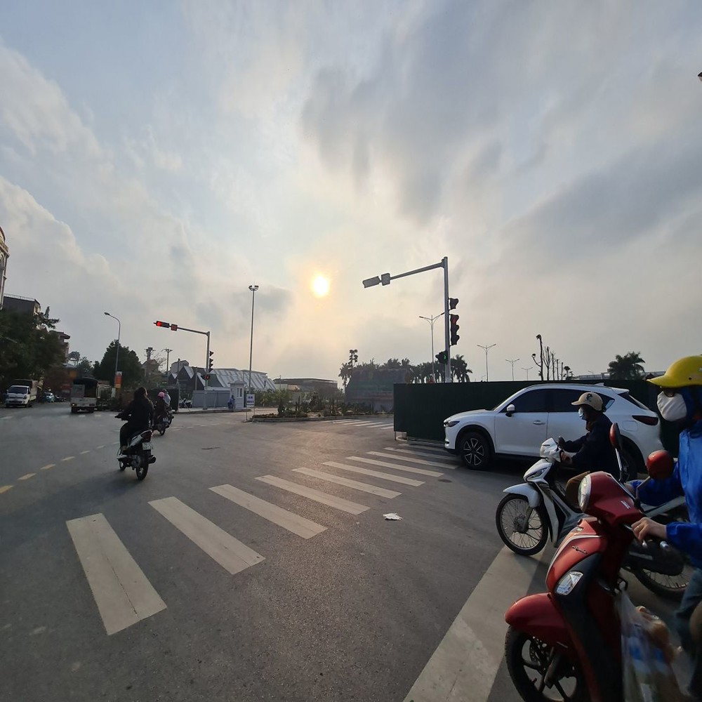 Bán đất Thạch Bàn Long Biên 71m², mặt tiền 4,7m, ô tô vào nhà, LH 0989894845