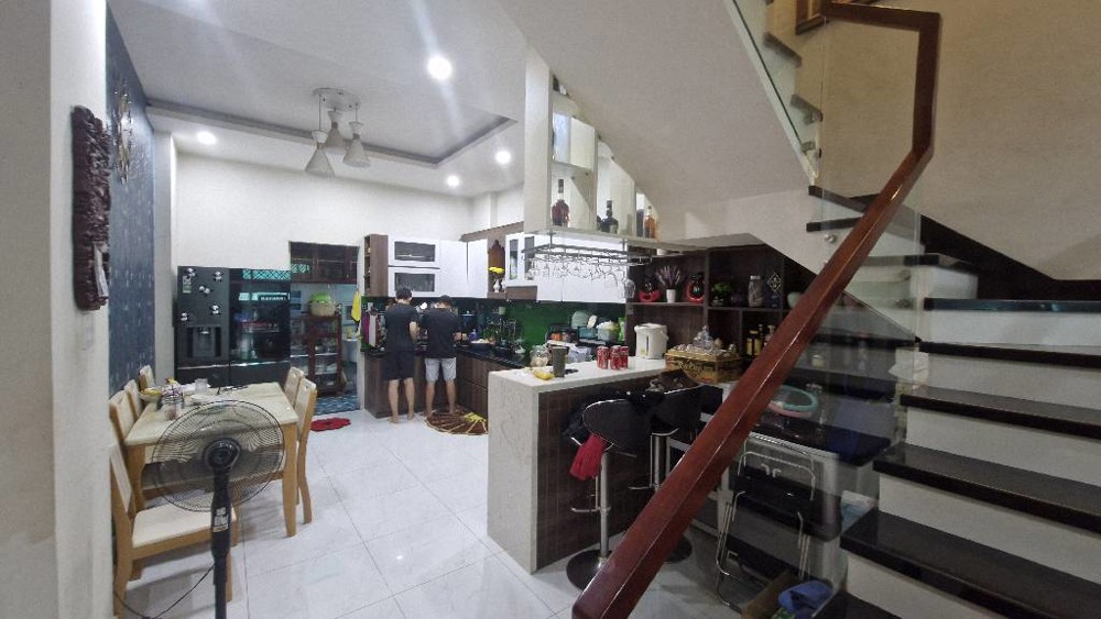 62.1m² – Gần Nguyễn Thị Thập – 3 Tầng ST – NHÀ MỚI FULL NỘI THẤT XỊN