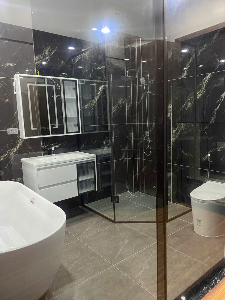 NHÀ ĐẸP KINH DOANH ĐỈNH 7 TẦNG THANG MÁY PHỐ HOÀNG MINH ĐẠO 50M2 22.5 TỶ