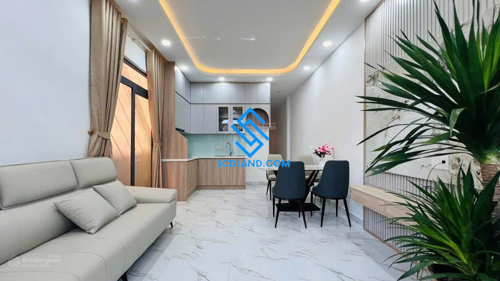 BÁN NHÀ MỚI TRUNG TÂM NHA TRANG – HẺM Ô TÔ, GẦN BIỂN, NỘI THẤT ĐẦY ĐỦ – DỌN VÀO Ở NGAY