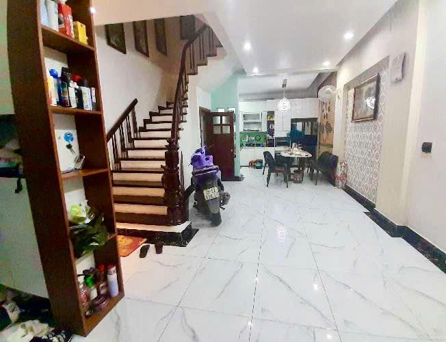 CẦN BÁN NHÀ ĐẸP GARA Ô TÔ TRÁNH KINH DOANH ĐỈNH- 16,9 TỶ, MẶT TIỀN 5M - TRUNG TÂM QUẬN ĐỐNG ĐA