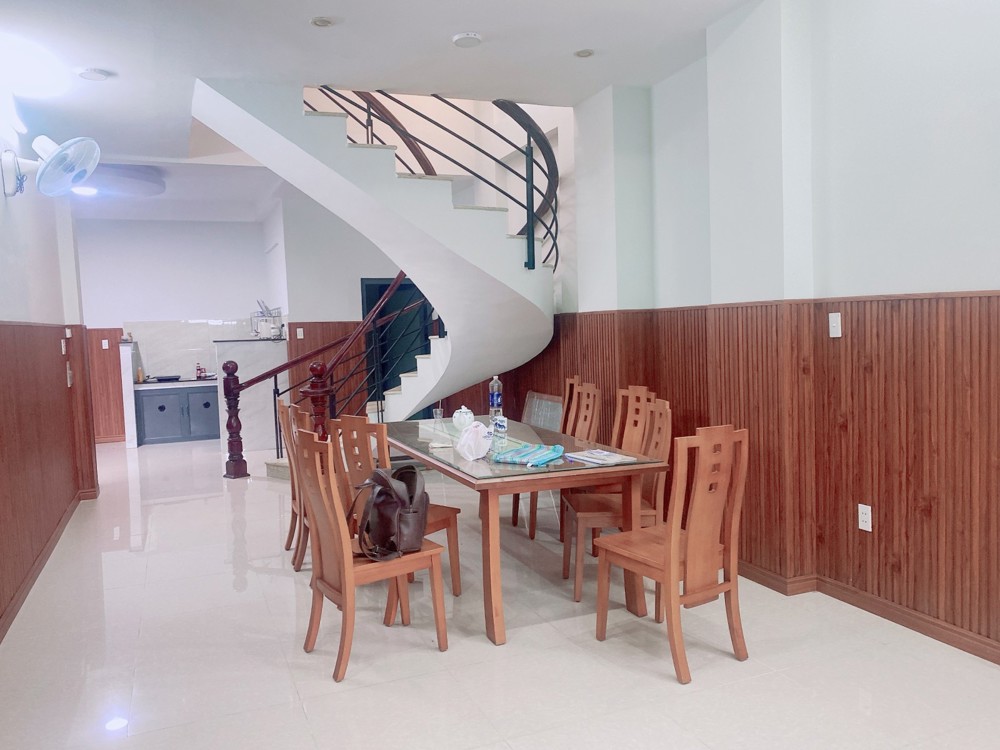 🌿 Nhà 3 tầng – 106m² – ngang 6.5m – hẻm ô tô – Hiệp Bình Chánh, Thủ Đức