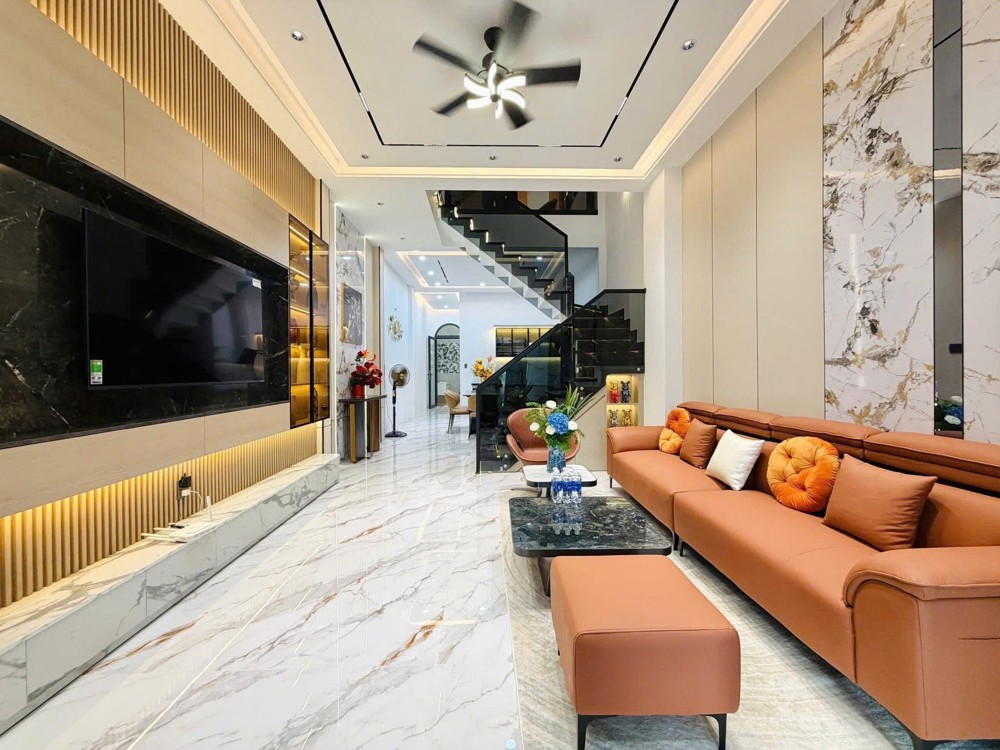 100m2, BÁN NHÀ MẶT TIỀN NHÁNH QUANG TRUNG, ĐƯỜNG 12M, 3 TẦNG, P12 GÒ VẤP, 12 TỶ HƠN