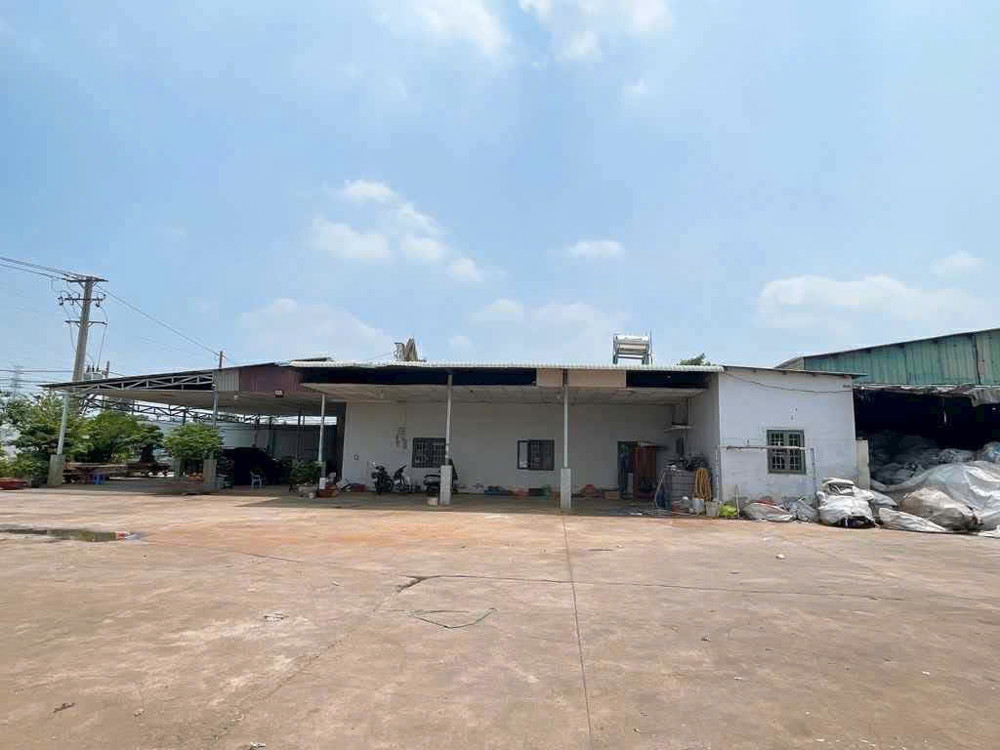 KHO XƯỞNG 5.870M2 MẶT TIỀN HUỲNH THỊ NA, HÓC MÔN GIÁ NGỘP CHỈ 35.8 TỶ