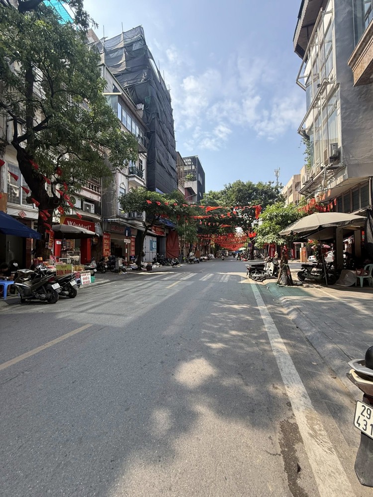 HIẾM - TRUNG TÂM ĐỐNG ĐA - MẶT PHỐ KINH DOANH SẦM UẤT - MẶT TIỀN KHỦNG - 2 MẶT THOÁNG