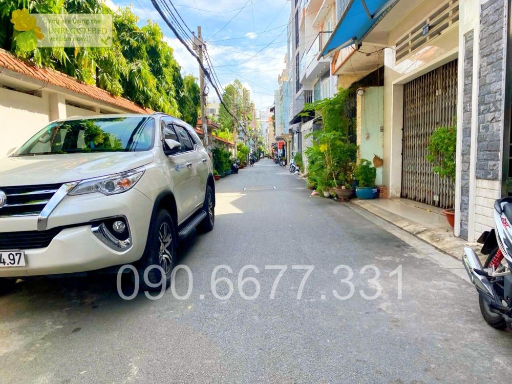 Trường Sa Phú Nhuận - Nhà 5 tầng vuông đẹp - Xe hơi né thoải mái - 1X tỷ