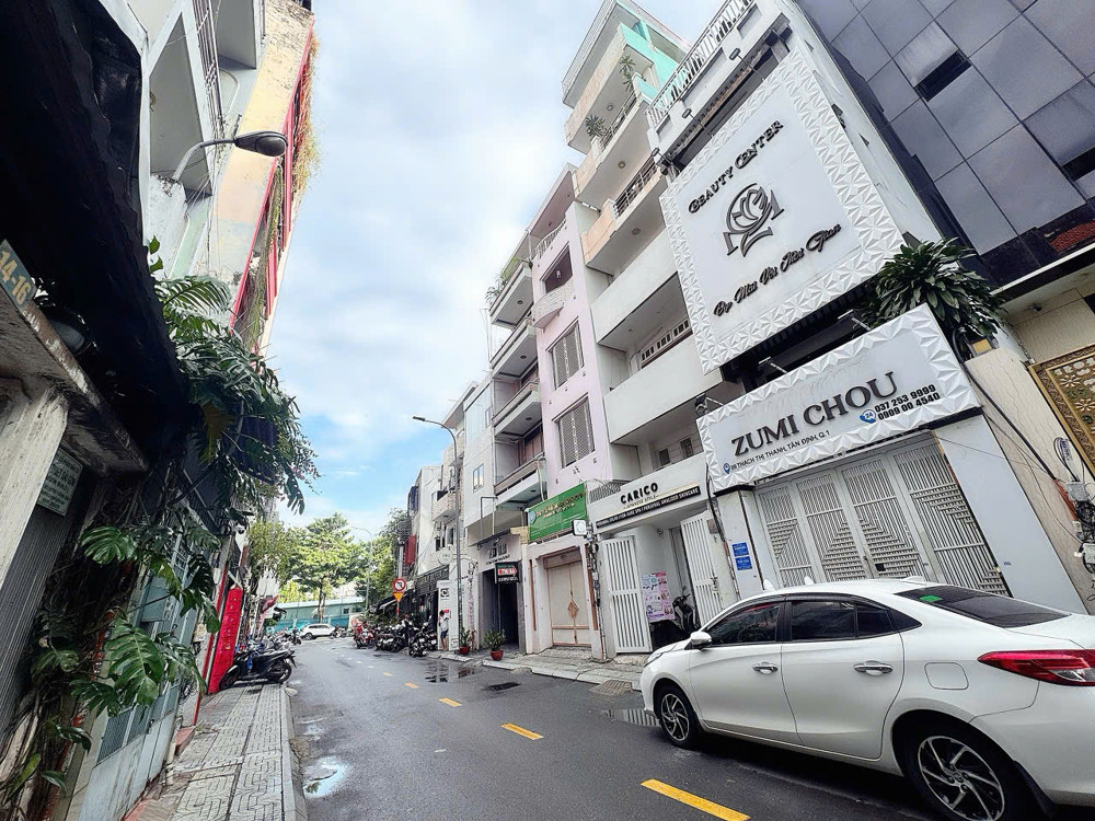 BÁN NHÀ MẶT TIỀN KD Đ.THẠCH THỊ THANH, QUẬN 1 - NGANG HIẾM 6M*23M - VỊ TRÍ KINH DOANH LÀM ĐẸP THẨM