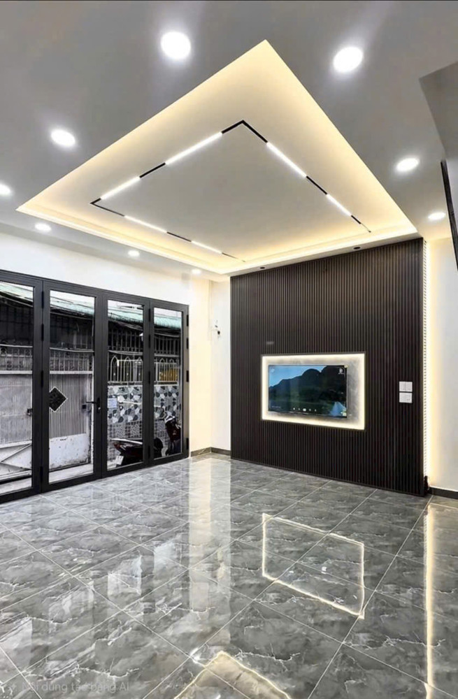 Nhà Xây Mới 1 Trệt. 2 Lầu. Sân thượng -2 PN. 3WC. Ban công lớn 6 Tỷ 250