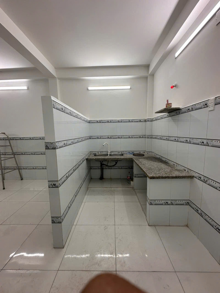 GIÁ TỐT - CHÍNH CHỦ Cần Bán Nhanh Căn Nhà  Mặt Tiền Hẻm Xe Hơi 6m  Tại Quận Bình Tân, TP HCM