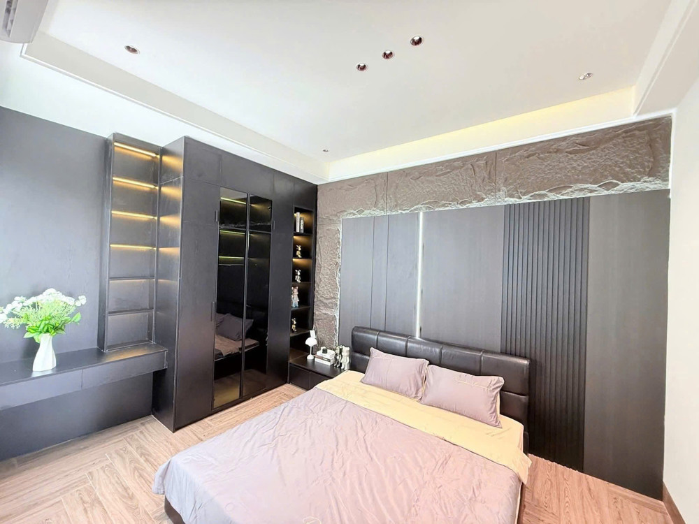 SIÊU PHẨM, BÁN NHÀ NGỌC THUY LONG BIÊN, THANG MÁY, OTO VÀO NHÀ, FULL NỘI THẤT,45M