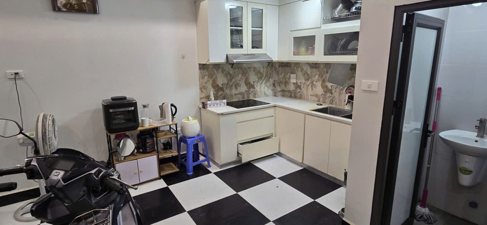 Phố Giáp Nhị 5 tầng x 30m2, SĐCC, 7.2 tỷ