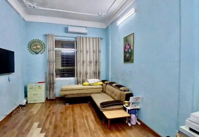 NHANH MỚI KỊP ,NHÀ SIÊU H.IẾM – LÕI ĐỐNG ĐA ,9 TỶ– KHU HOÀNG CẦU -NGÕ THÔNG, OTO ĐỖ GẦN – NHÀ NỞ HẬU