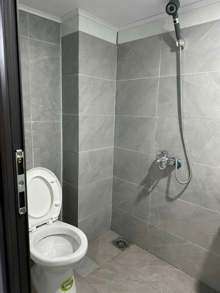 Bán nhà có sổ đỏ ngõ Mai Hương, 25m2 x 4 tầng, 3 ngủ, 2 wc, 6.1 tỷ