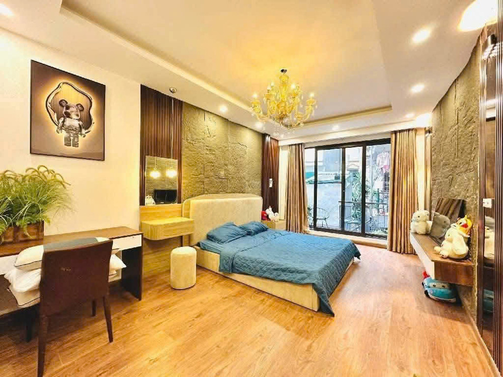 Bán nhà đẹp Thụy Khuê gần phố thang máy xịn, full nội thất hơn 7 tỷ