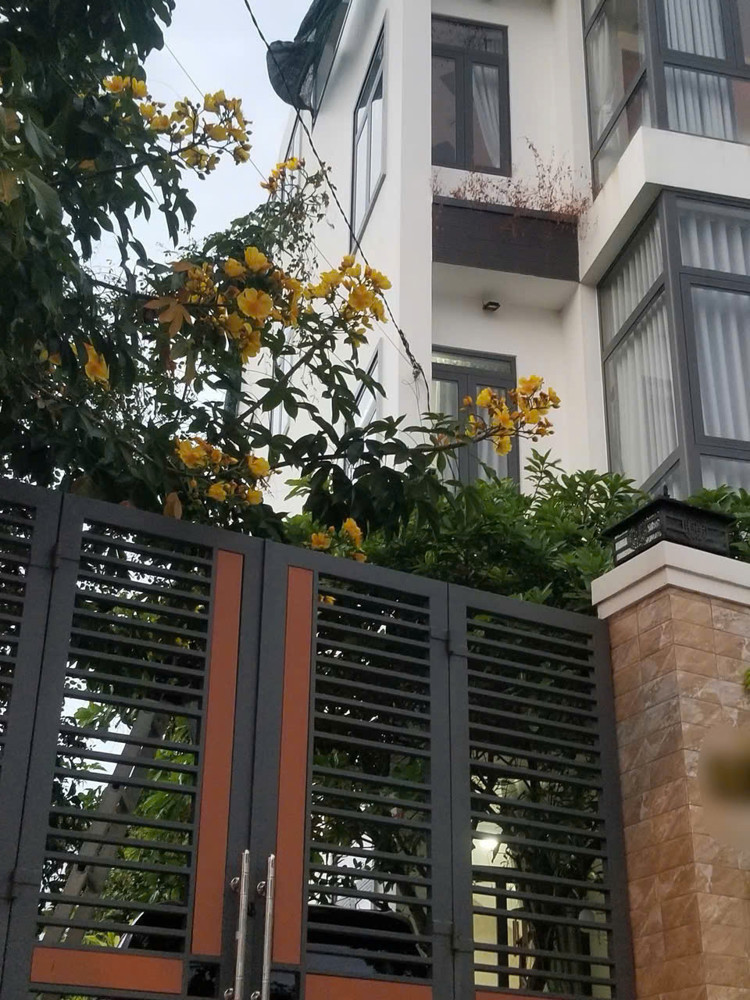 Bán nhà Tâm Huyết Vĩnh Thạnh - Tây Nha Trang - Khánh Hoà
Dt : 125m2 ngang 8,9m xe oto dậu đc trong