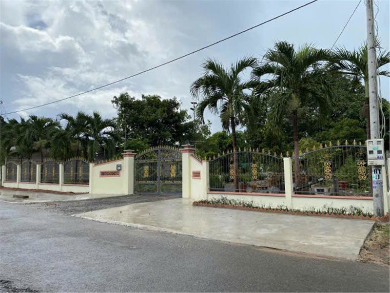 Bán biệt thự vườn, mặt tiền đường Lê Đức Thọ - Trung tâm TP. Phú Mỹ nay là phường Tân Thành TP HCM