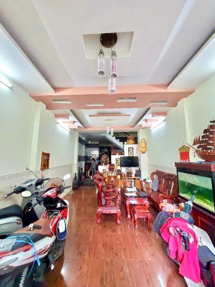 Bán nhà Duy Tân, 3.4 x 21m, 4 tầng BTCT, trệt, 2 lầu, ST, 4pn, 5wc, 8.8 tỷ, TL