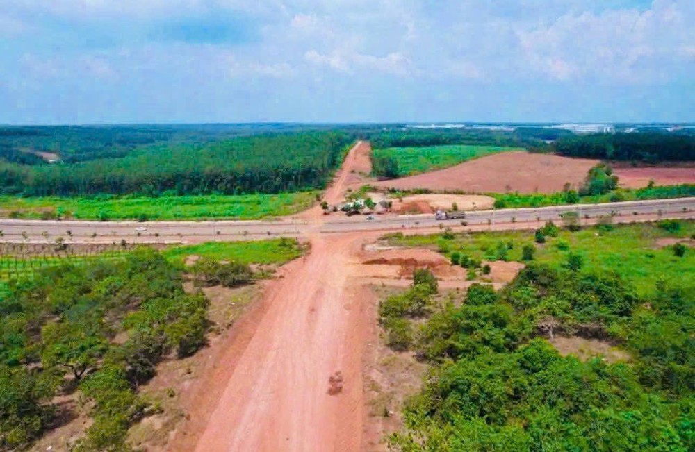 ĐẤT CHÍNH CHỦ - GIÁ TỐT Mặt Đường Xuyên Tâm, Xã Tân Tiến, Huyện Đồng Phú - Bình Phước