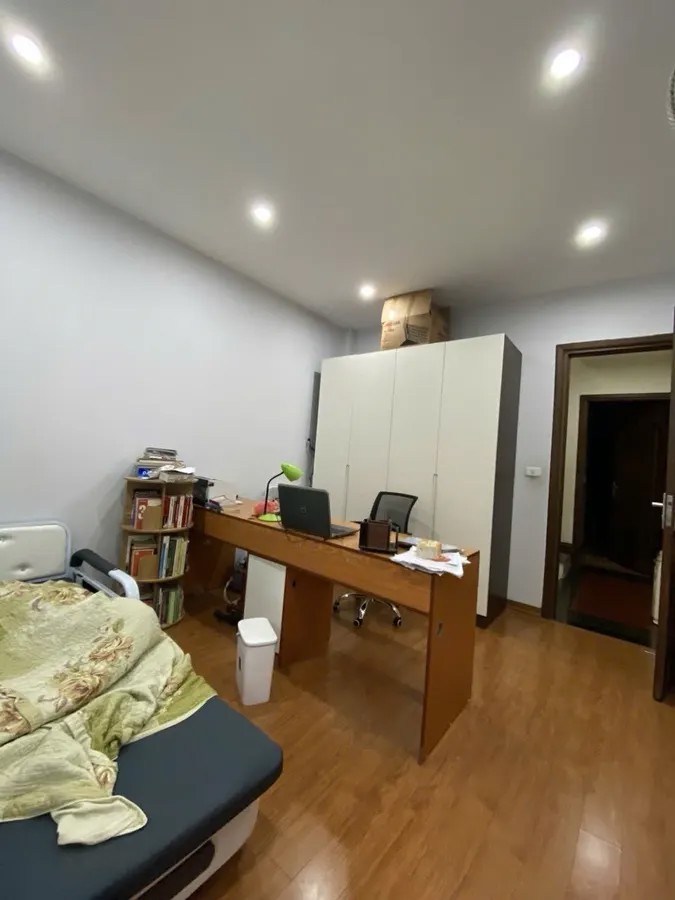 BÁN NHÀ RIÊNG 4 TẦNG ĐẸP Ô TÔ ĐỖ CỬA Ngọc Thụy 52m2 X 4 Tầng 11.5 tỷ Long Biên Hà Nội