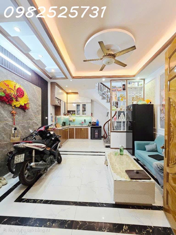 Bán nhà ngõ 420 Khương Đình - 34m 5 tầng gần ô tô - Sổ đỏ nở hậu giá 7,6 tỷ