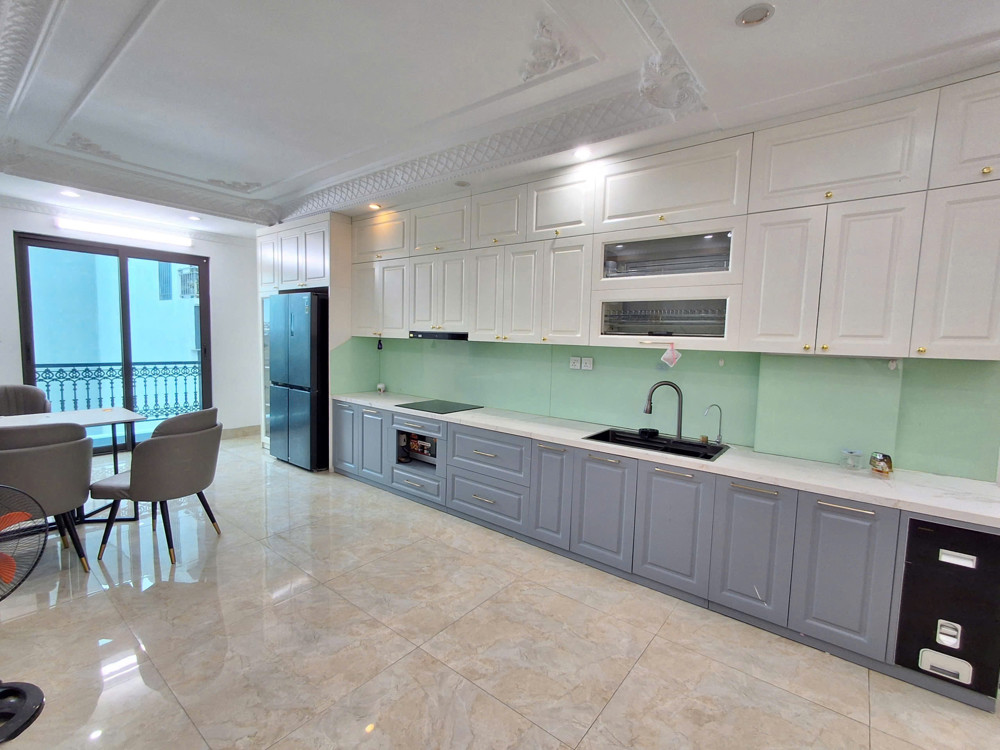 NHÀ ĐẸP FULL NỘI THẤT Ô TÔ ĐỖ CỬA- KINH DOANH KHU PHÂN LÔ QĐ 918 PHÚC ĐỒNG 40M2 X 6 TẦNG 13.5 TỶ