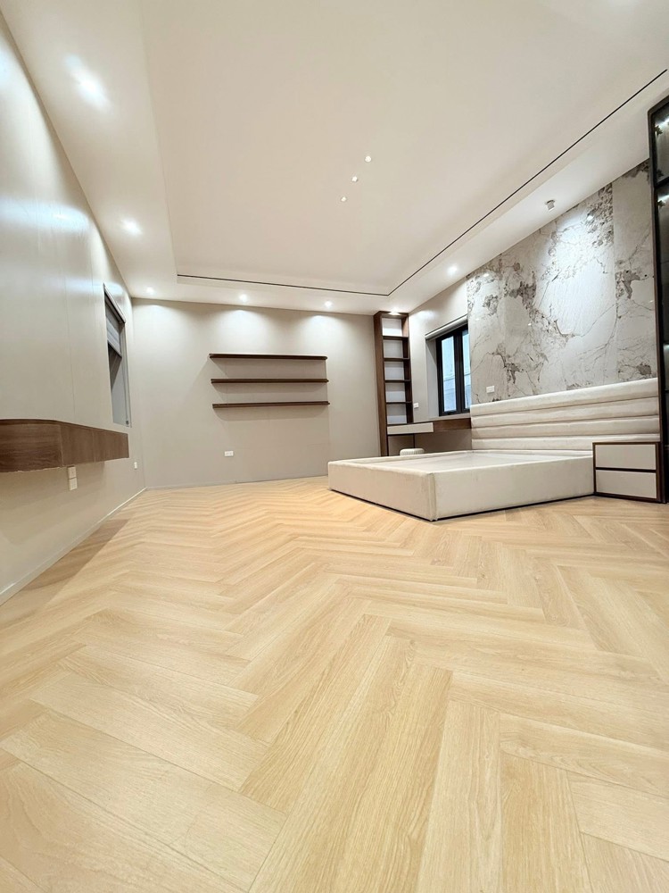 BÁN NHÀ HOÀNG VĂN THÁI THANH XUÂN PHÂN LÔ Ô TÔ NHÀ MỚI TINH  6 TẦNG THANG MÁY 50M 15,5 TỶ