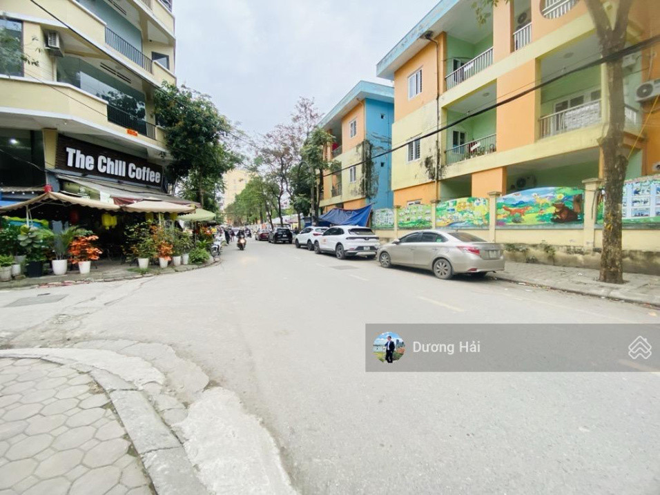 Bán nhà Xuân Đỉnh - Ngoại Giao Đoàn - 140m MT 8m - Gara Ô tô - Full Nội Thất 2 Thoáng