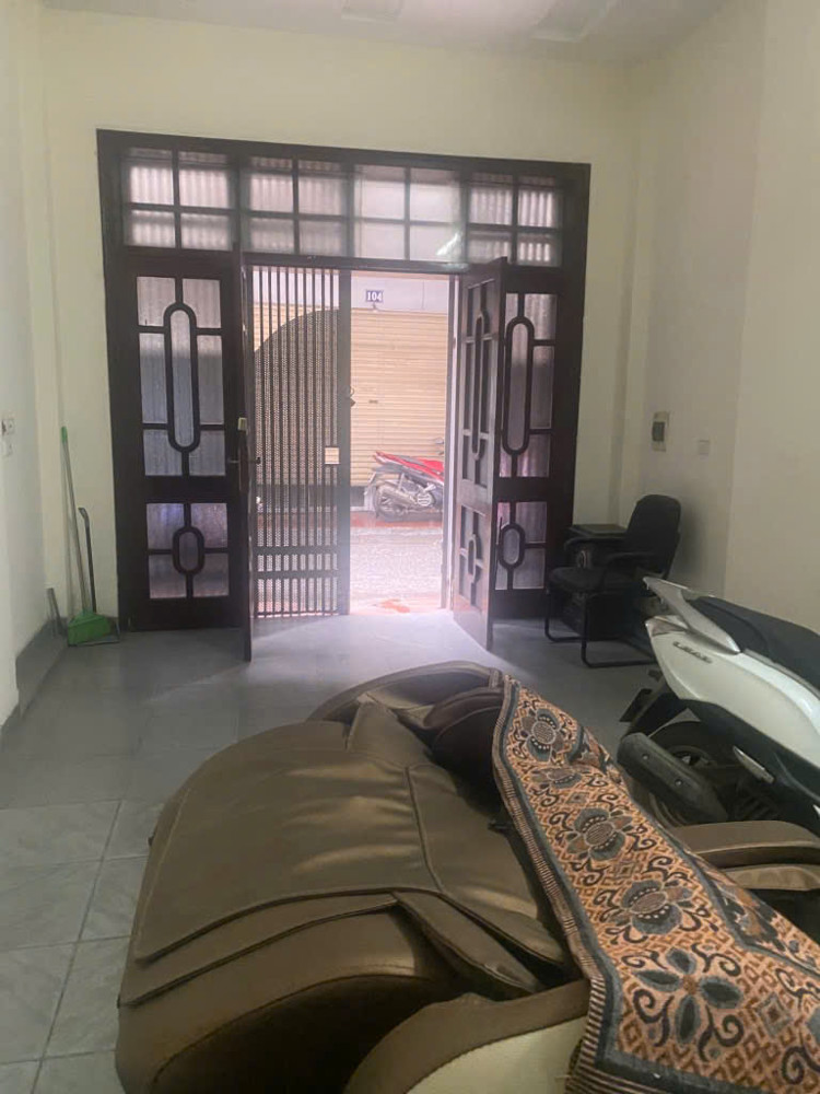 CẦN BÁN GẤP NHÀ PHÂN LÔ GIẢI PHÓNG - GIÁ CỰC TỐT