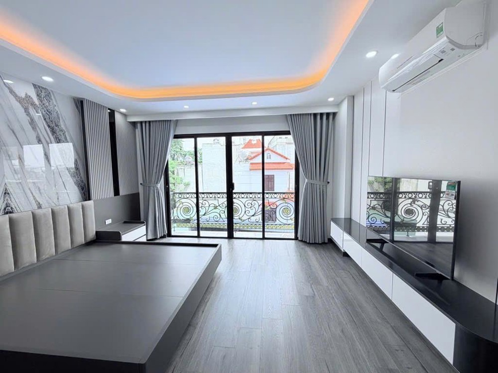 NHÀ ĐẸP LÕI NGỌC THỤY – NGÕ Ô TÔ VÀO NHÀ – 6 TẦNG THANG MÁY – FULL NỘI THẤT – GẦN CÔNG VIÊN, TRƯỜNG