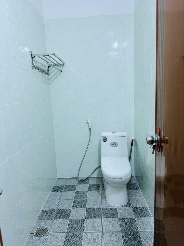 Bán nhà hxh Trần Thị Trọng, phường 15, quận Tân Bình gần nhà ga T3, 4 x 16m