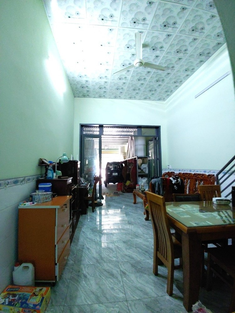 Bán nhà 110m2 Dĩ An,SHR đường nhựa 6M,gần trường THCS Tân Bình,giá đầu tư