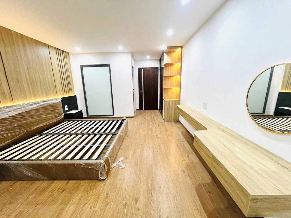 BÁN NHÀ MỚI ĐẸP THÁI HÀ, ĐỐNG ĐA - 37M² x 7T THANG MÁY - GẦN PHỐ - FULL NỘI THẤT - GIÁ 18.8 TỶ