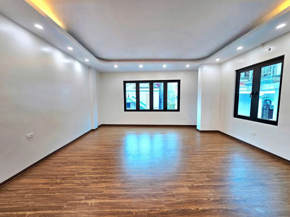BÁN GẤP SIÊU PHẨM PHÂN LÔ ĐỘI NHÂN, BA ĐÌNH - 43M² x 7T THANG MÁY - GARA Ô TÔ - KINH DOANH - GIÁ