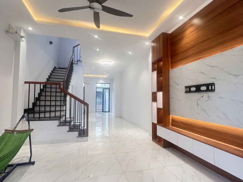 Nhà 2 mặt tiền Trường Thọ – gần Metro – 68.2m² – 3 tầng BTCT – Giá nhẹ 7 tỷ