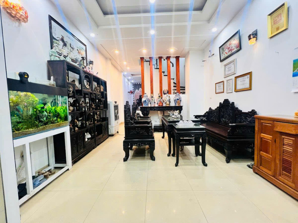 THÁI THỊNH – LÔ GÓC HAI THOÁNG – Ô TÔ TRÁNH-DÂN TRÍ CAO – 50M² – 4 TẦNG – NHỈNH 14 TỶ