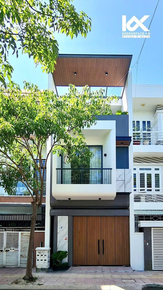 Bán nhà Mặt Tiền đường Nguyễn Thị Minh Khai, P.8, Vũng Tàu. Vị trí đẹp gần Tháp Tam Thắng